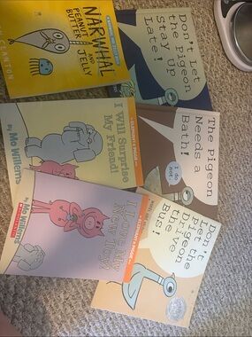 Scholastic Children's Picture Books Set - Yellow, Blue, Pink, Tan, Orange